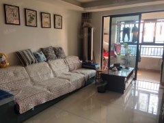 万科广场 3室2厅1卫 3000元月 全套配置自住标准出租